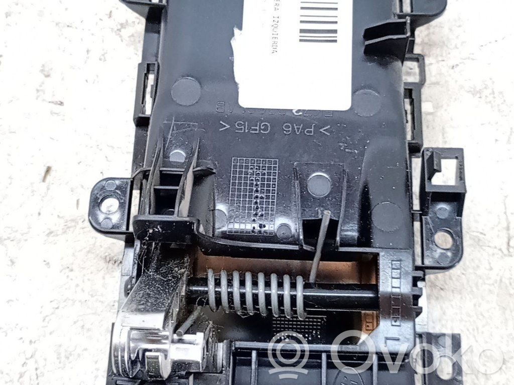 Manecilla interna puerta trasera   LR059560
