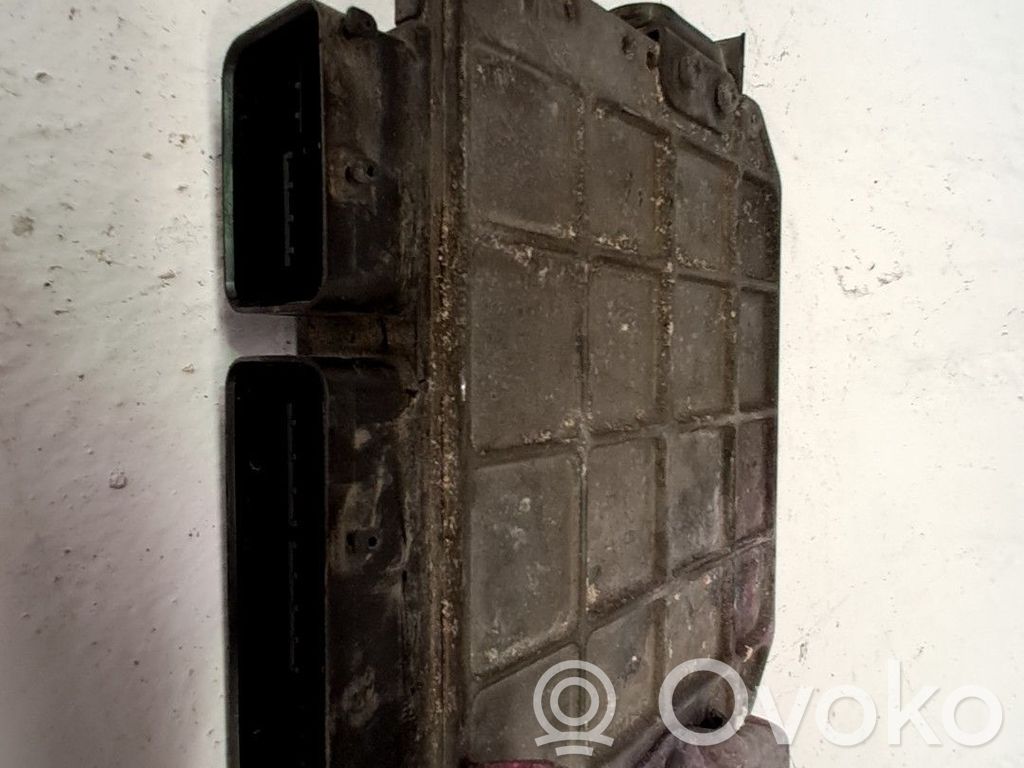 Lexus IS III XE30 Unité de commande, module ECU de moteur