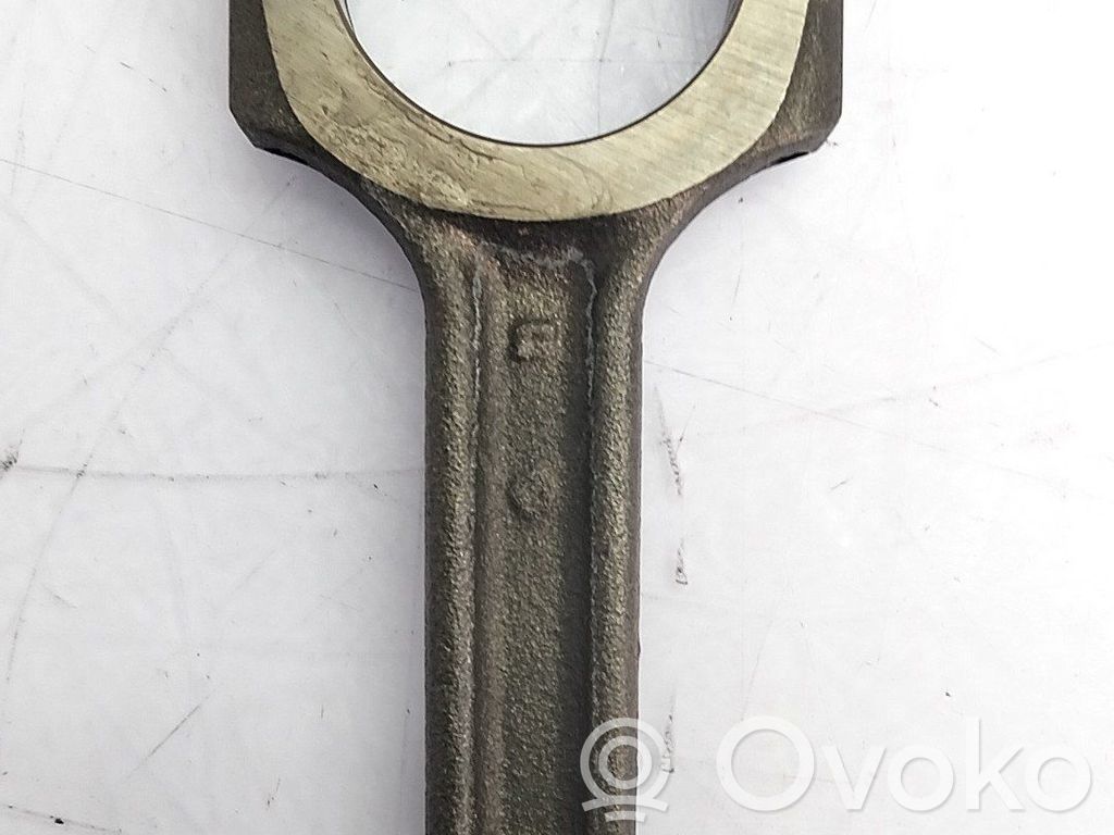 Bielle moteur   46823319