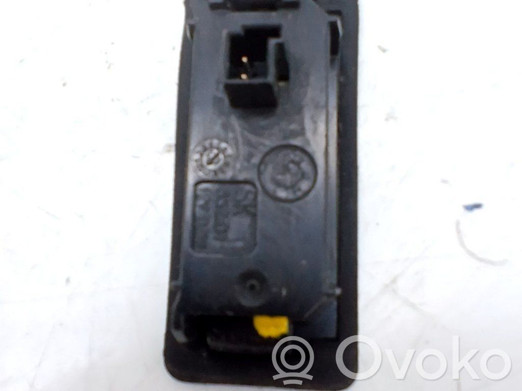 BMW 2 F22 F23 Luce targa