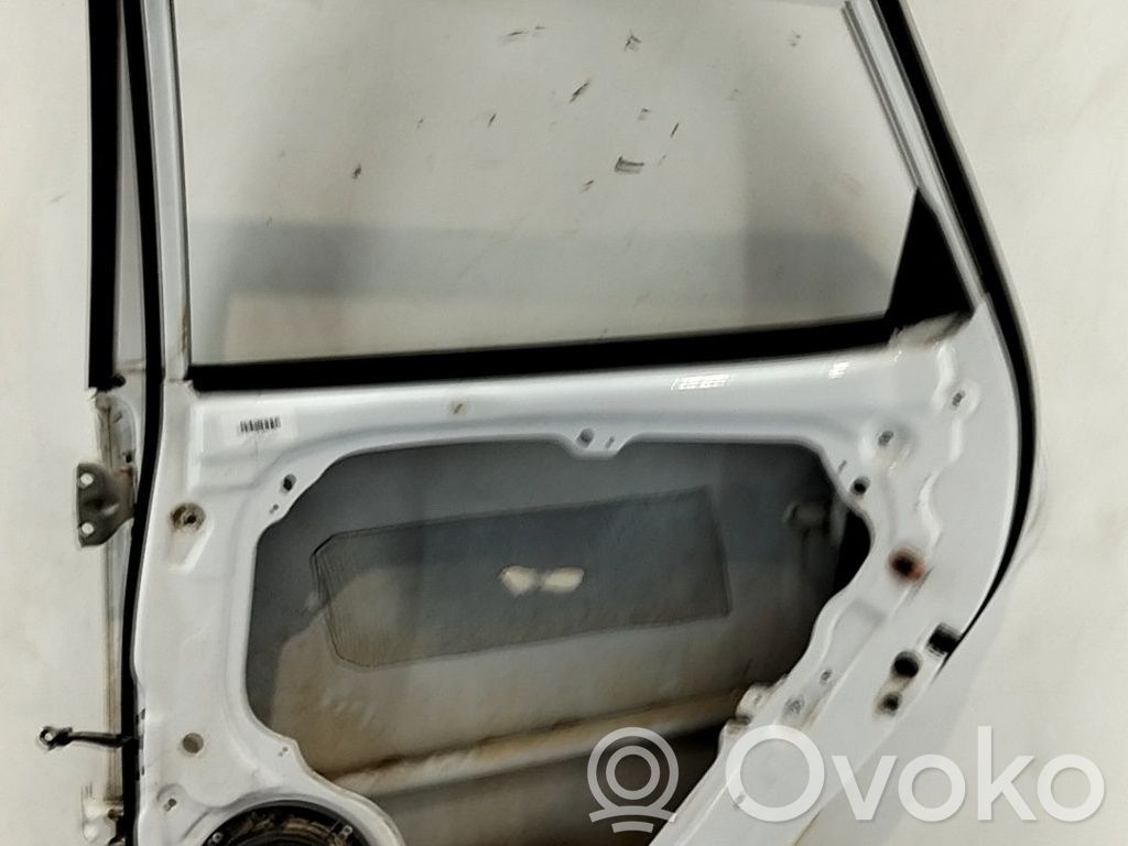 Takaovi   770042R010