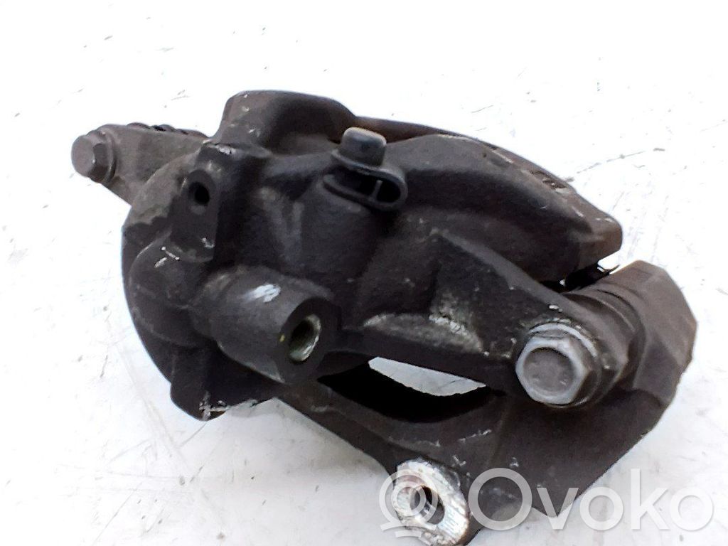 Fiat 500L Caliper de freno delantero