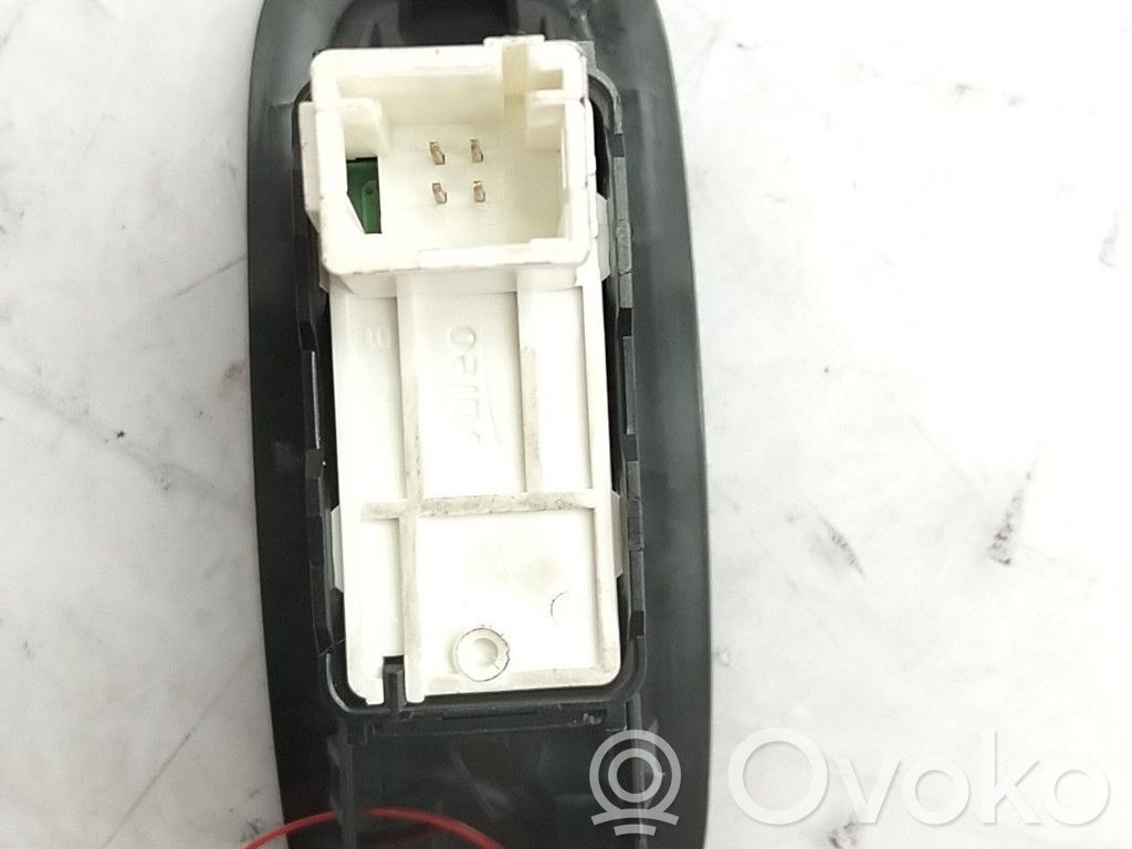 Comutator comandă geamuri electrice   96762292ZD