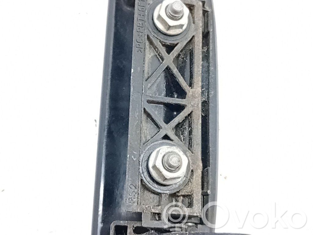 Suzuki Alto Manecilla externa puerta trasera 