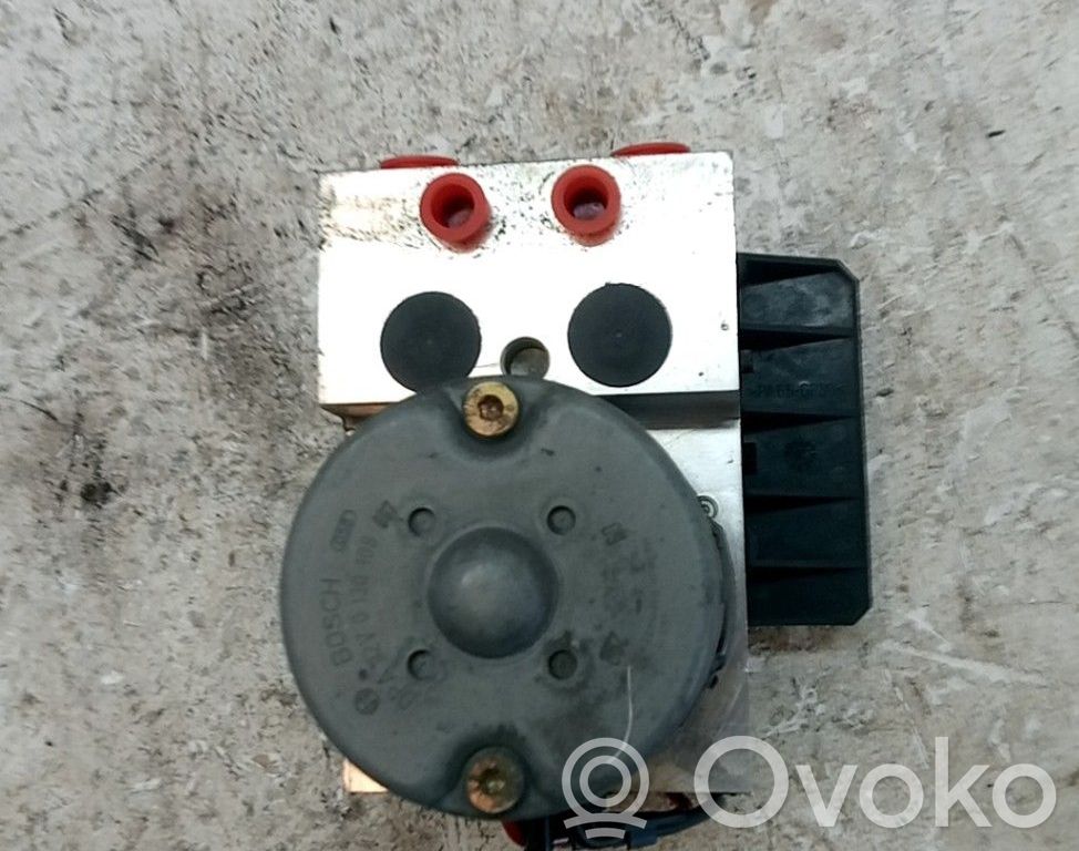 Bomba de ABS   8E0614111AT