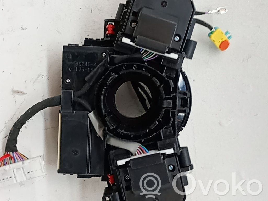 Toyota RAV 4 (XA40) Interruptores/botones de la columna de dirección 