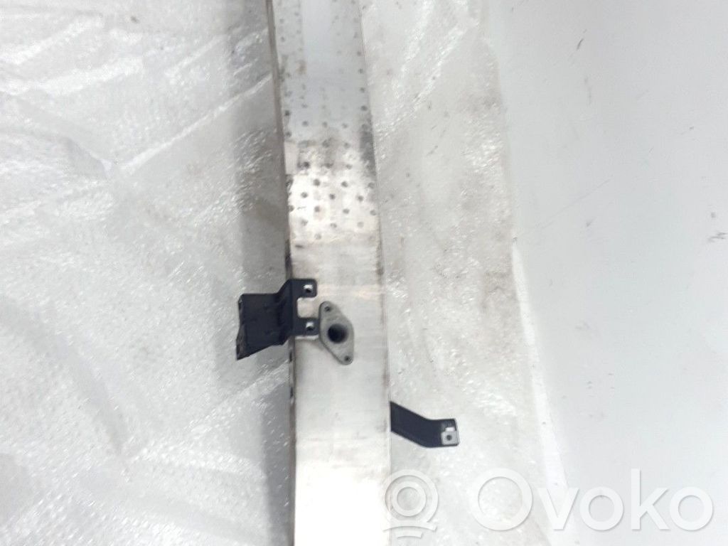 Parachoques delantero   A2038850025,A2036201034