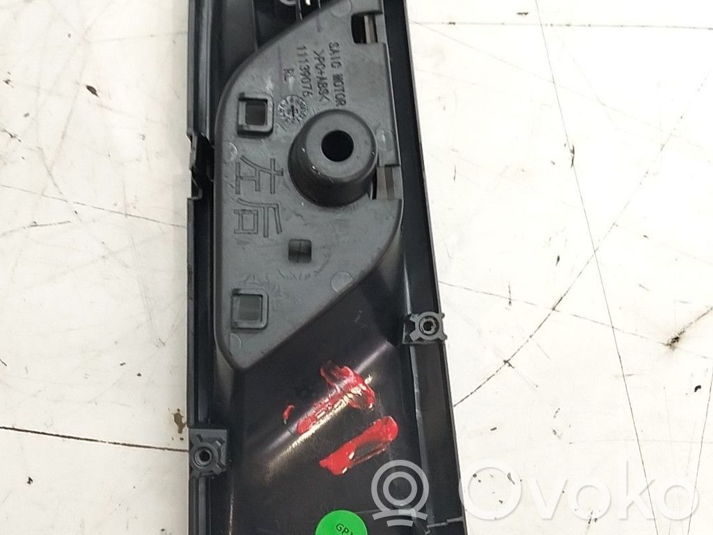 Manecilla interna puerta trasera   11139076