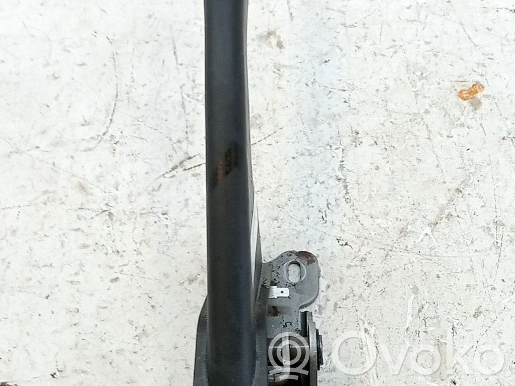 Käsijarrun vapautuskahva   360105898R