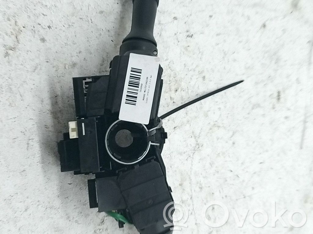 Subaru Impreza II Pulsanti/interruttori sul volante 