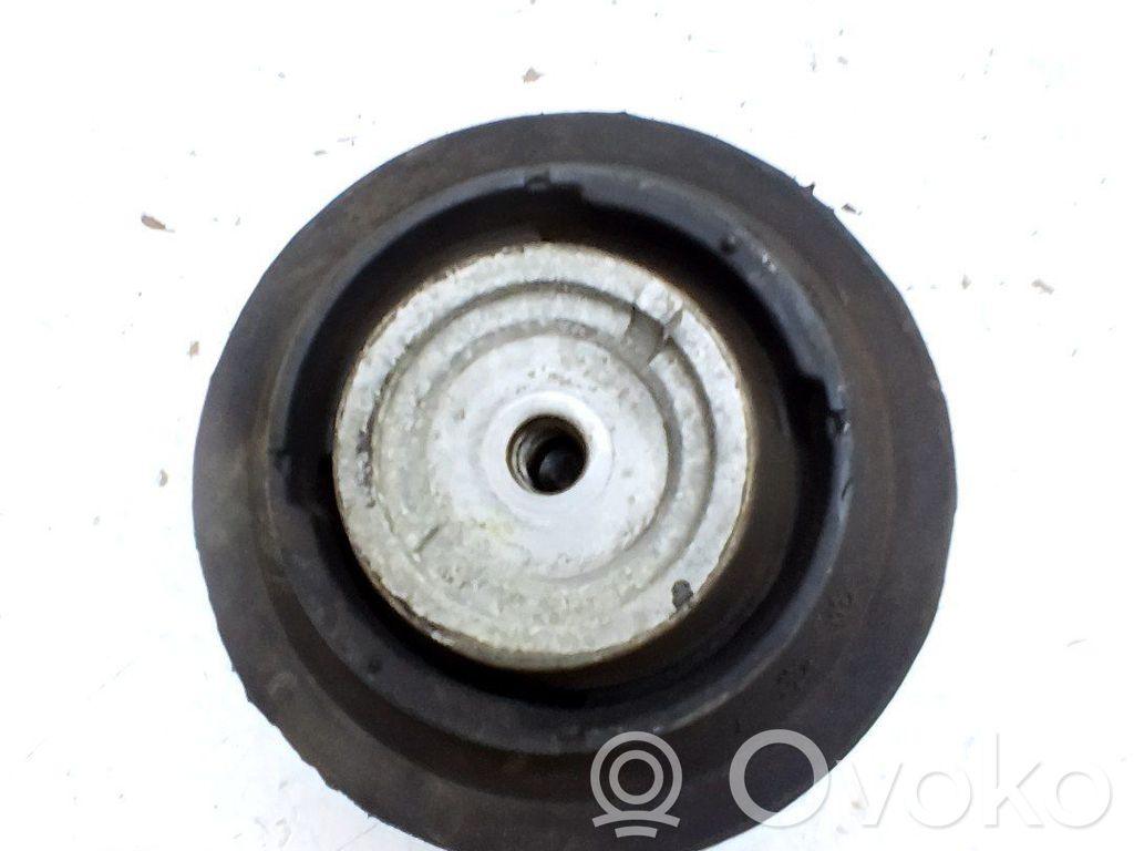 Moottorin kiinnikekorvake   A2112400517,A6112230804