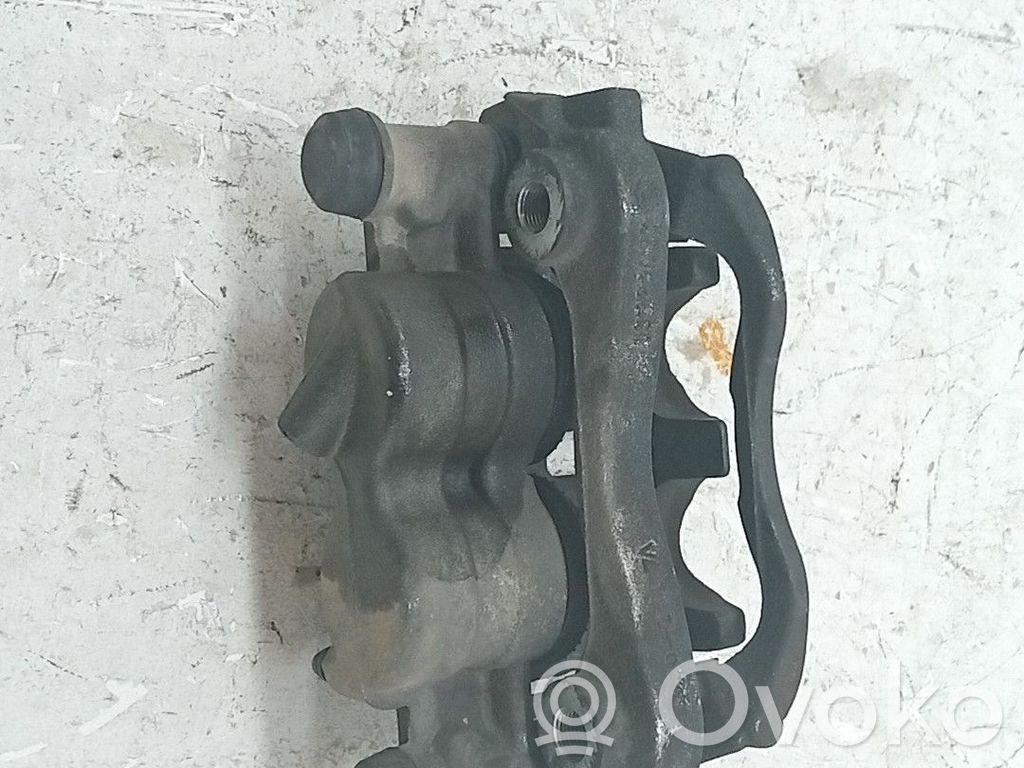 Bremssattel vorne   77364042,735353858