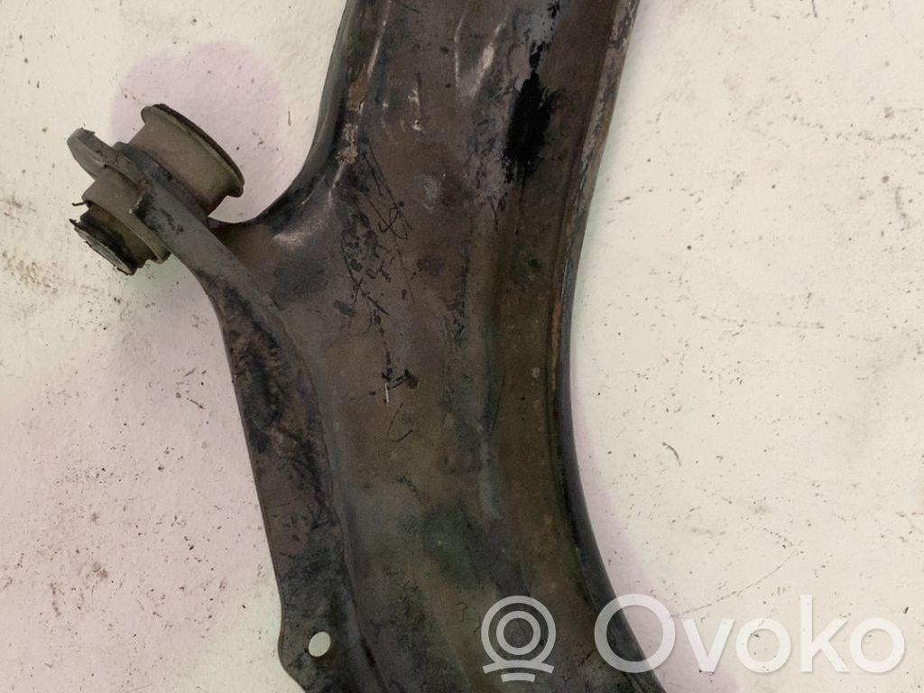 Renault Kangoo I Braccio di controllo sospensione anteriore inferiore/braccio oscillante 