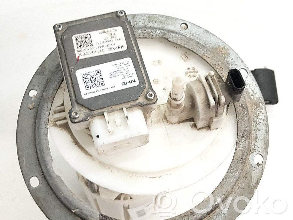 Bomba interna de combustible   31110D7050