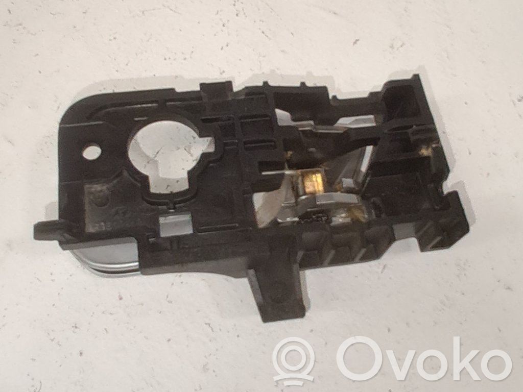 Manecilla interna puerta trasera   83610H8510SA1