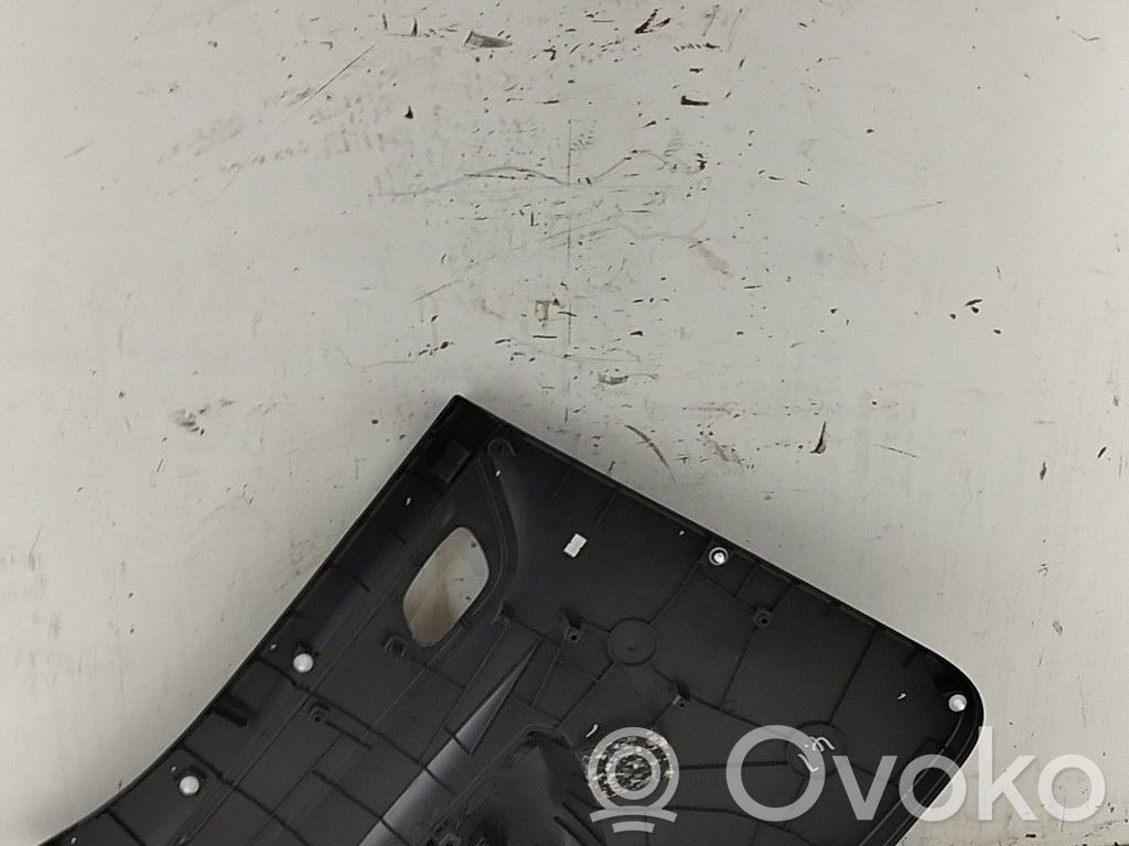 Takaoven verhoilu   829A09673R