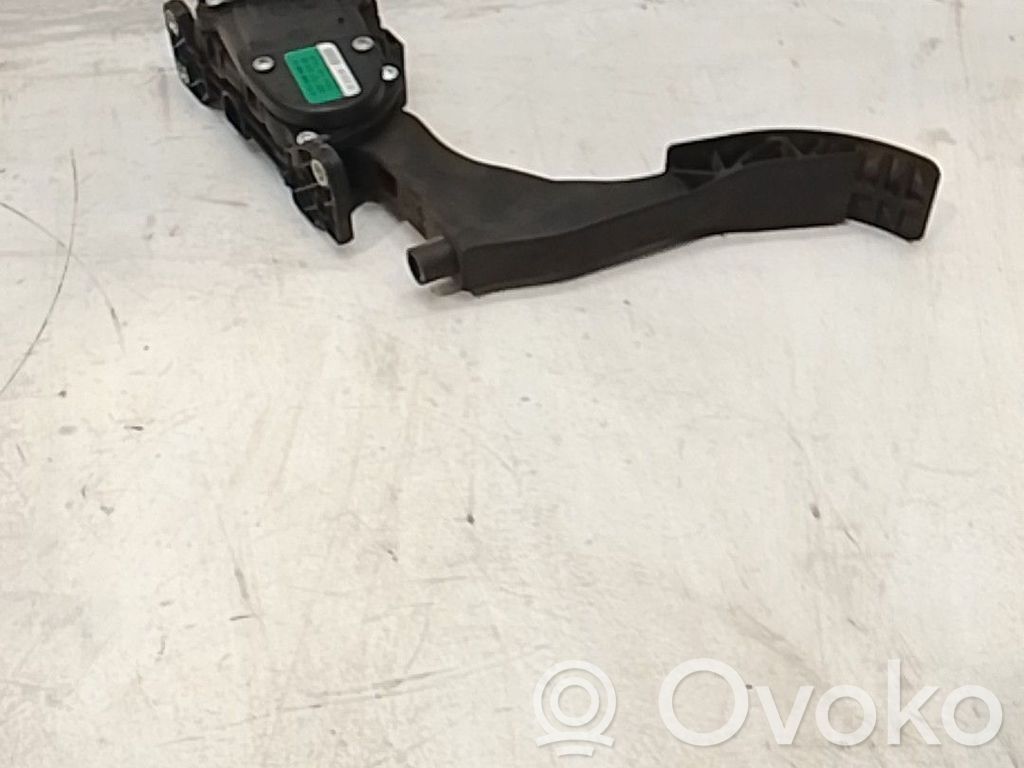 Pedale dell’acceleratore   6Q1721503M