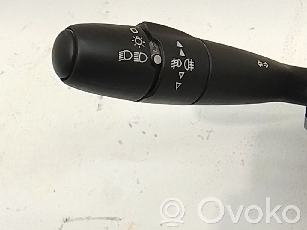 Citroen C-Elysée Boutons / interrupteurs volant 
