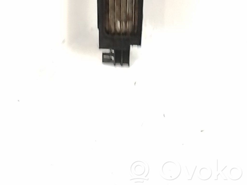 Ford Grand Tourneo Connect Radiator ulei motor 