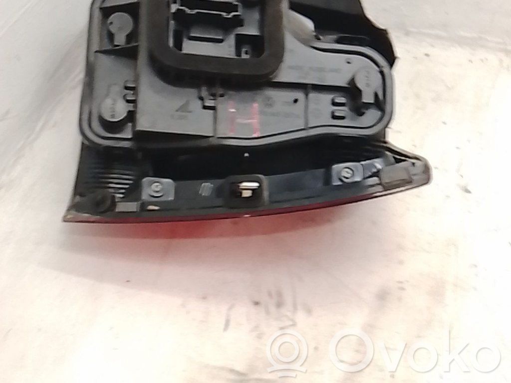 Volkswagen Polo V 6R Lampada fanale posteriore