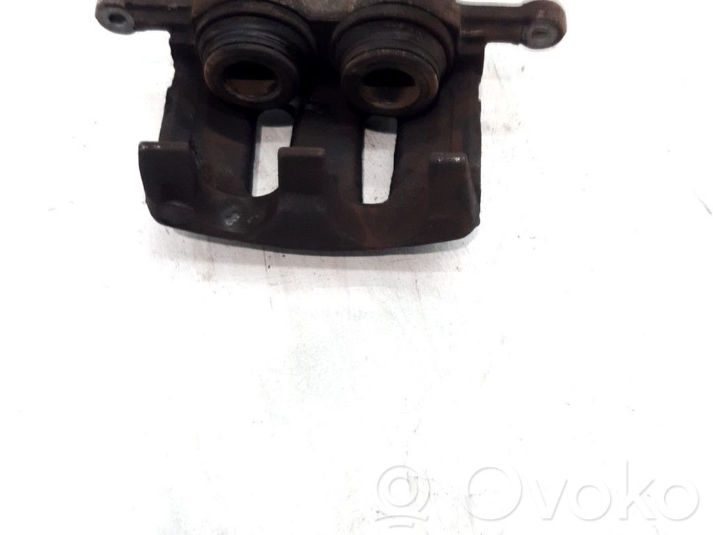 Nissan Navara D22 Caliper de freno delantero