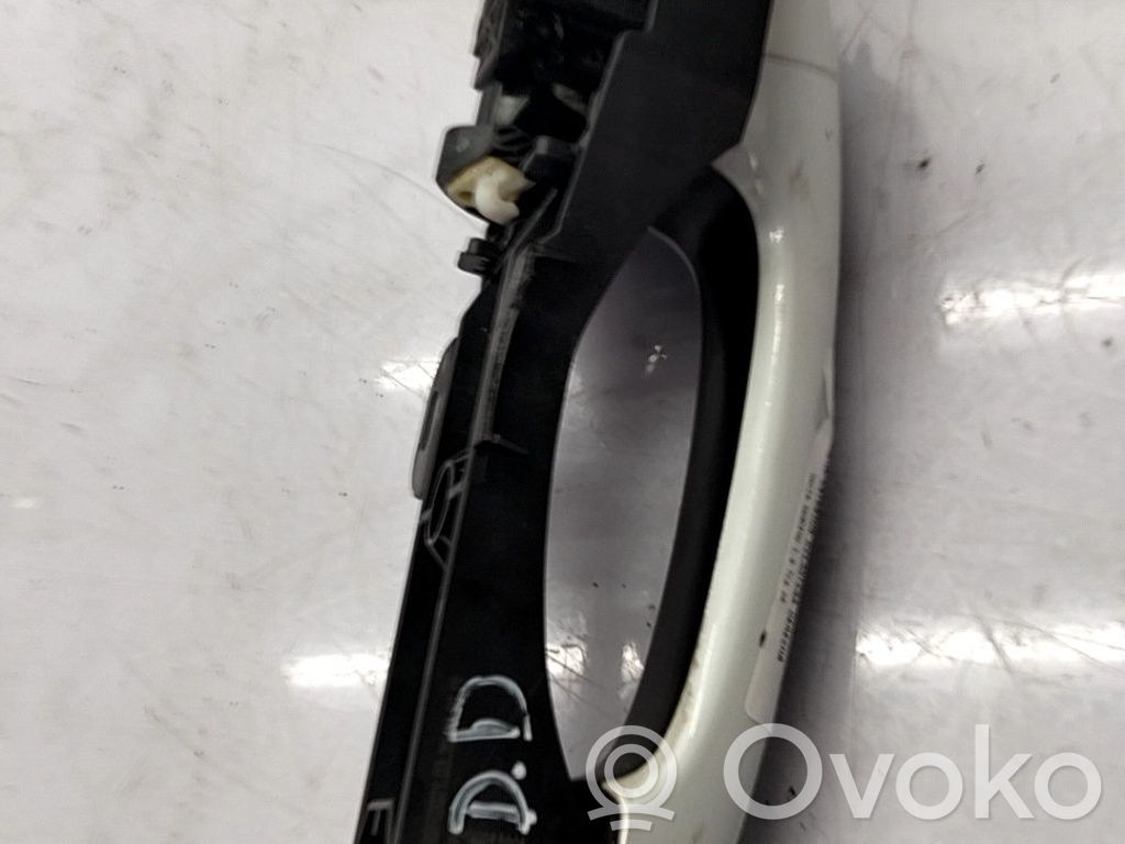 Dacia Sandero Poignée extérieure avant