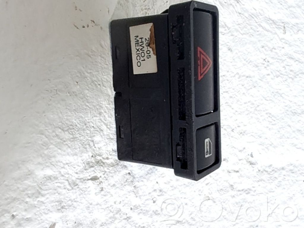 Botón interruptor de luz de peligro   61318368920