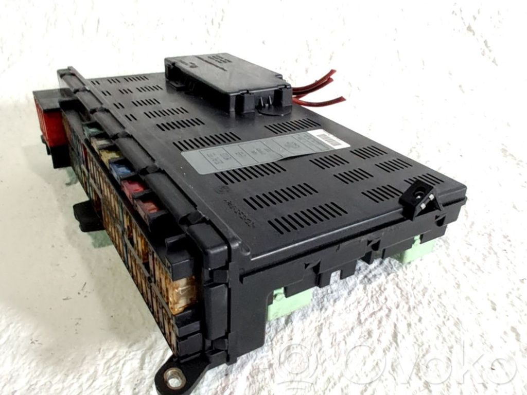 Module de fusibles   61138384527