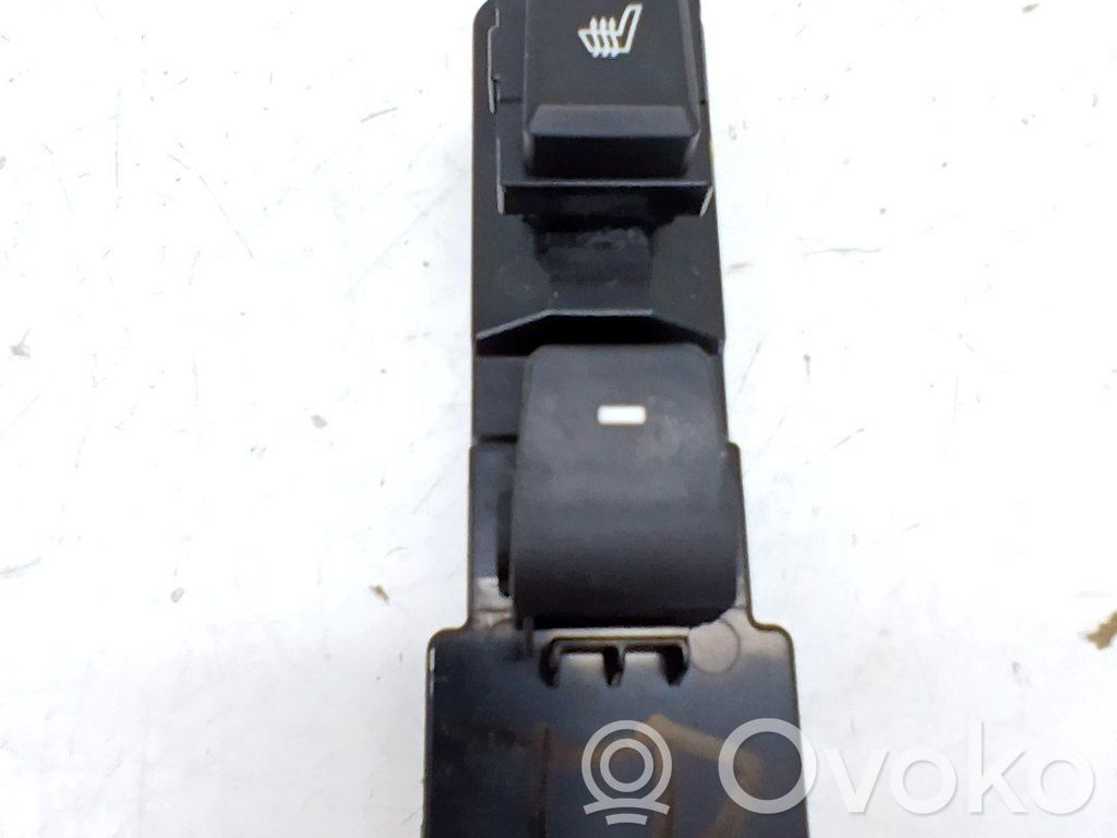 Interruptor del elevalunas eléctrico   93580D3121
