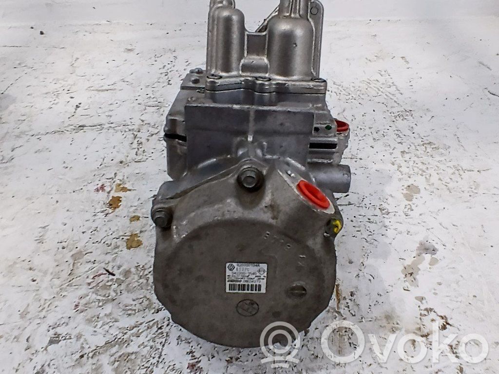 Compresor (bomba) del aire acondicionado (A/C))   926000134R