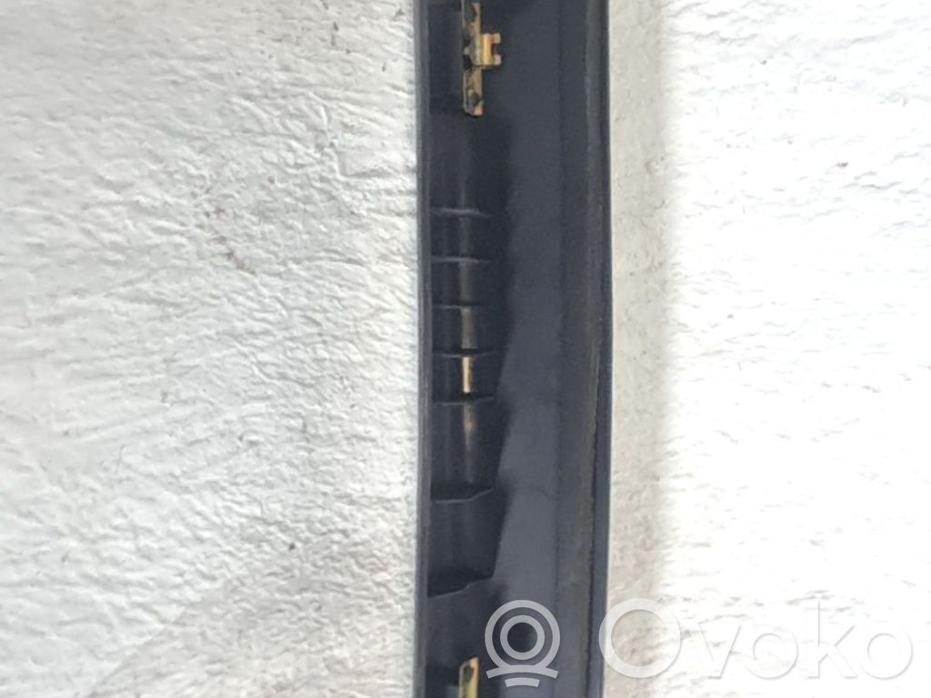 Moldura del panel   5FA52LAZAD