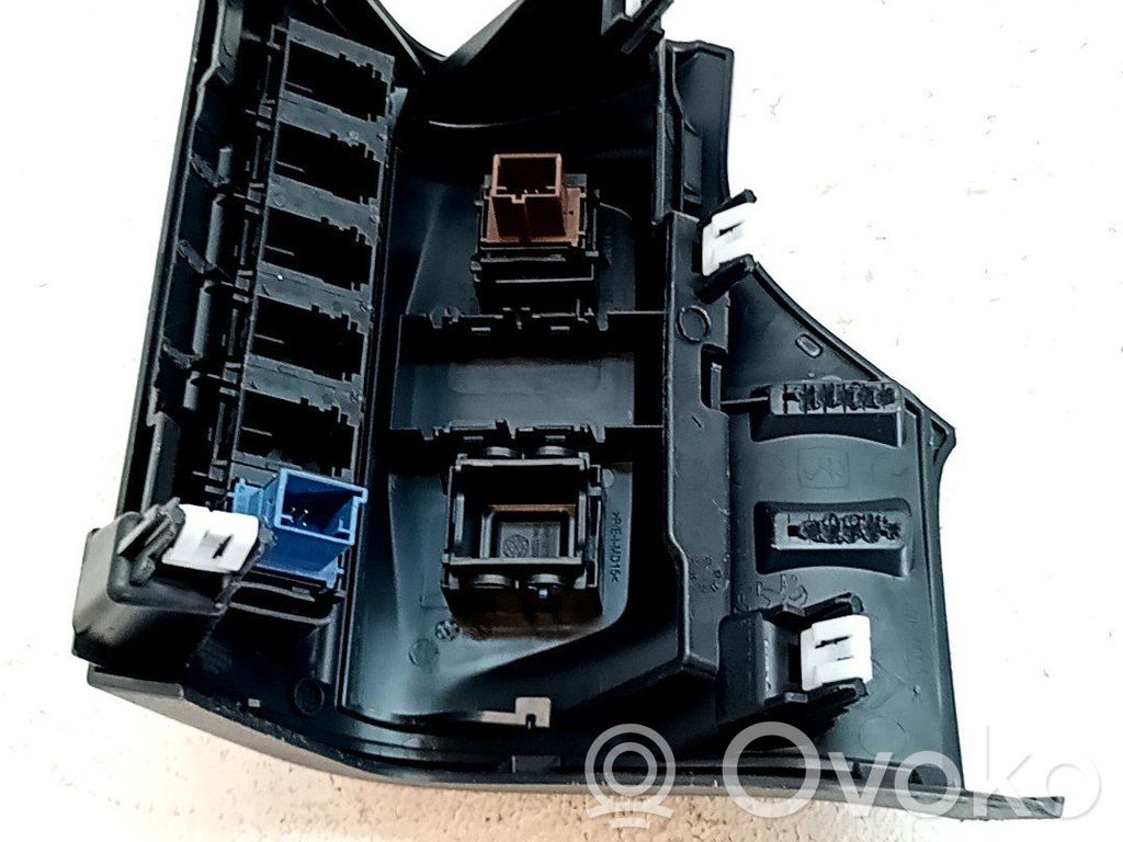 Chevrolet Combo Interruptores/botones de la columna de dirección 