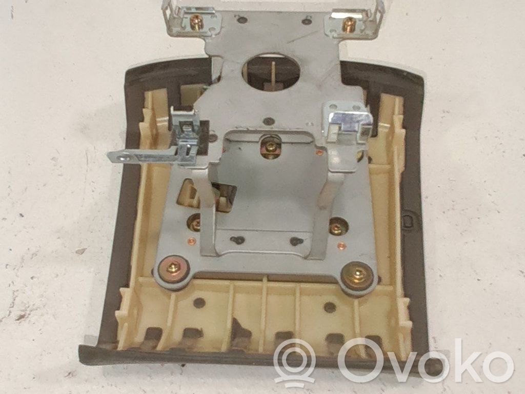 Nissan NP300 Garniture de tableau de bord