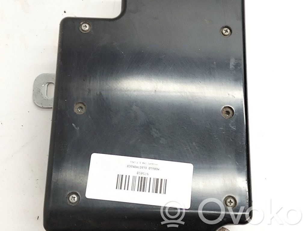 Hyundai i40 Central body control module 