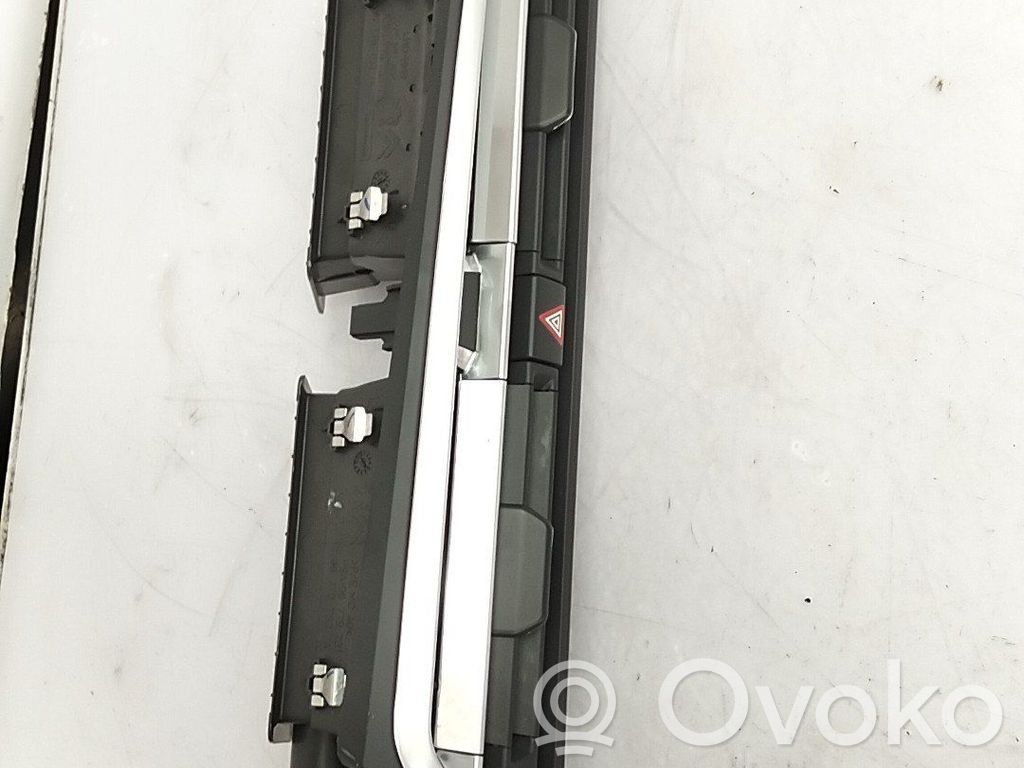 Rejilla de ventilación central del panel   98074633VV