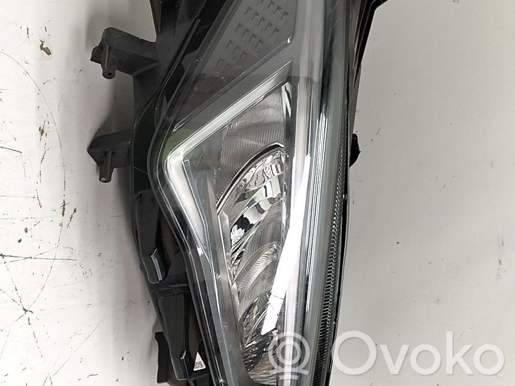 Cupra Born Lampa przednia