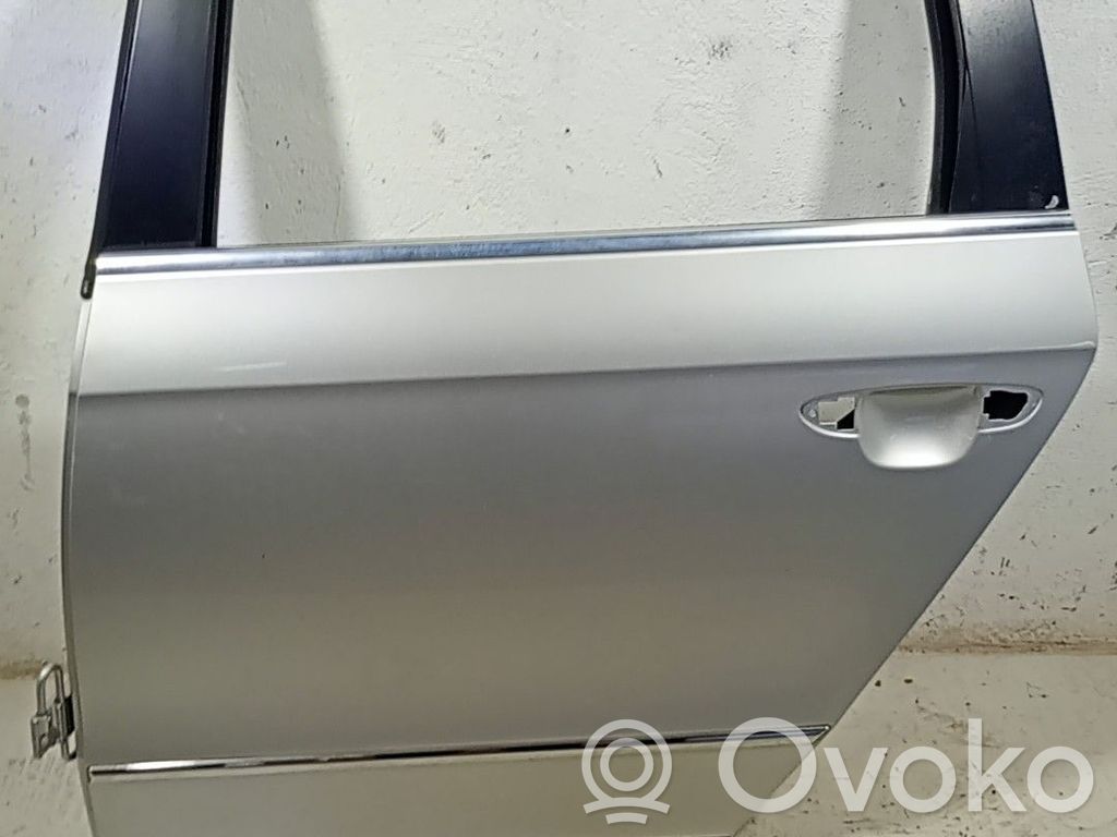 Volkswagen PASSAT B6 Portiera posteriore