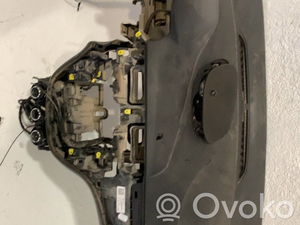 Opel Corsa E Fotele / Kanapa / Komplet