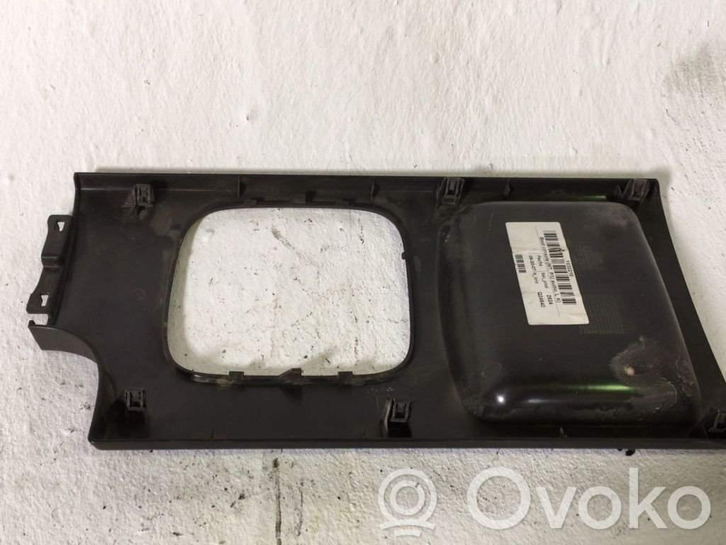 Nissan Navara Moldura del panel