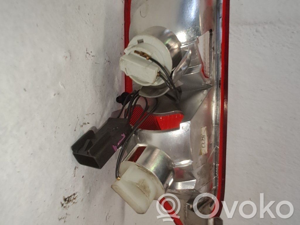 Opel Insignia A Takavalon polttimo