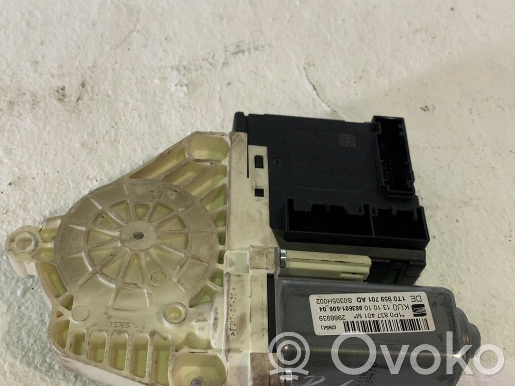 Seat Leon (1P) Silnik regulatora szyby drzwi przednich 