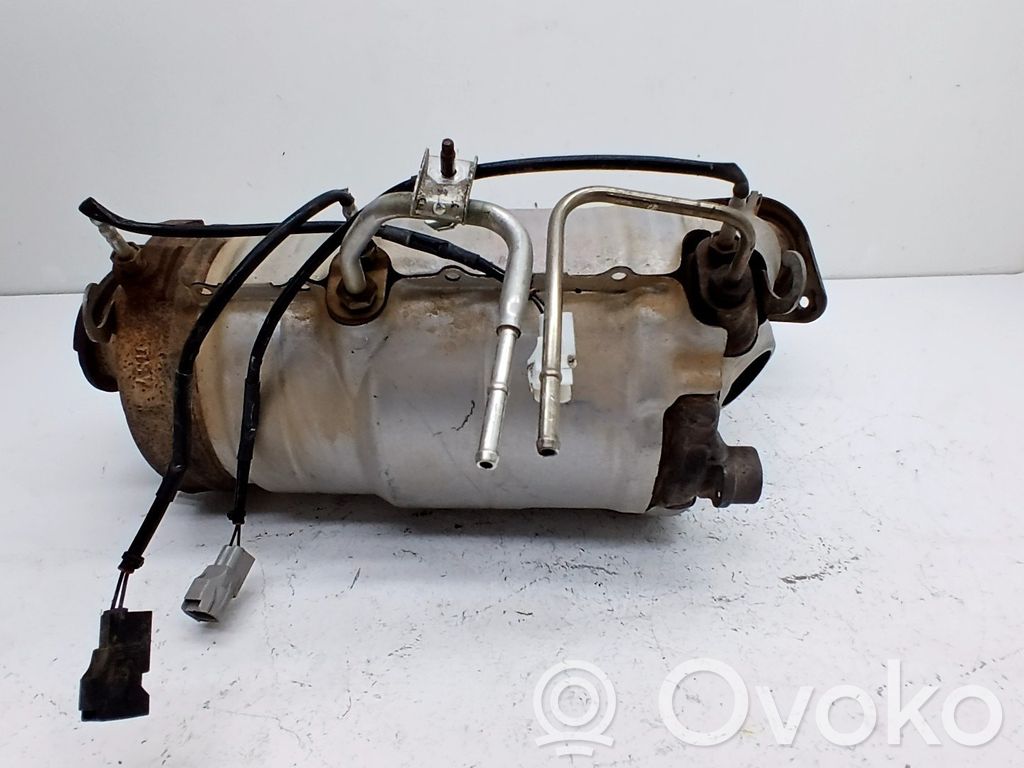 Toyota Land Cruiser (J150) Filtre à particules catalyseur FAP / DPF