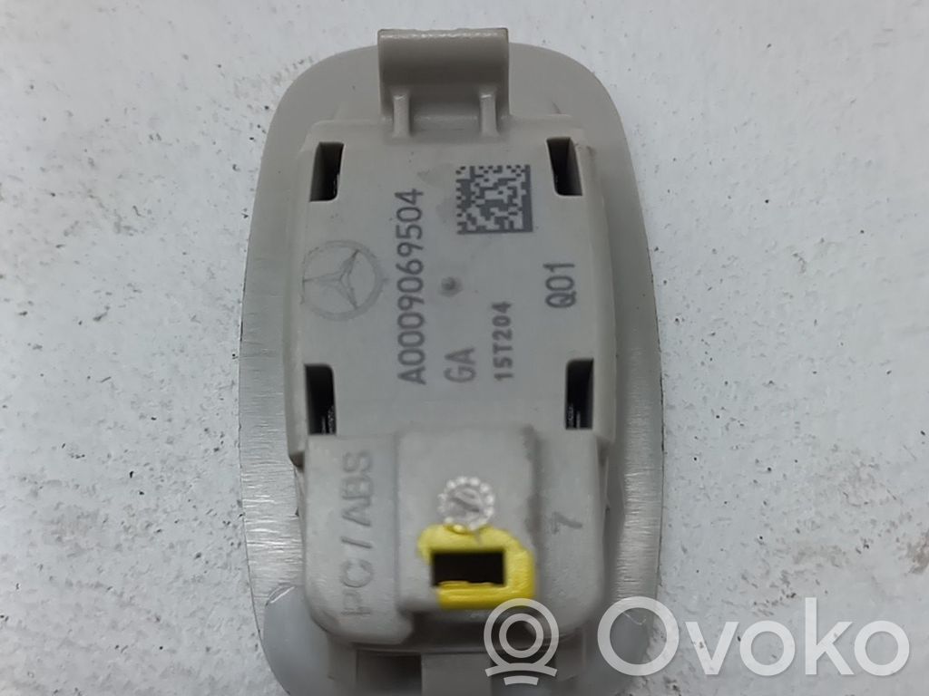 Mercedes-Benz C W205 Consola de luz del techo 