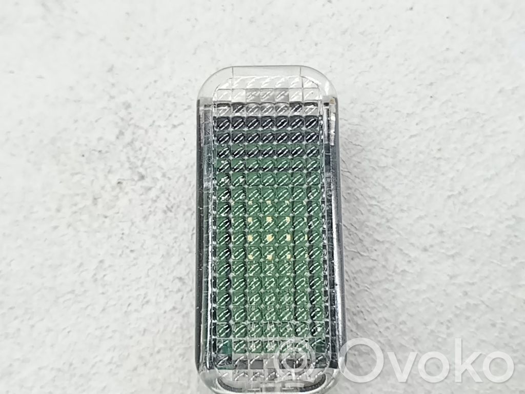 Seat Ateca Rivestimento della console di illuminazione installata sul rivestimento del tetto 