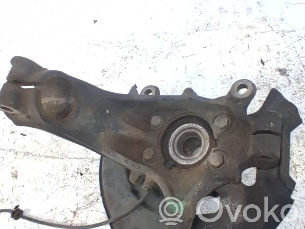Nissan Qashqai Zwrotnica koła przedniego