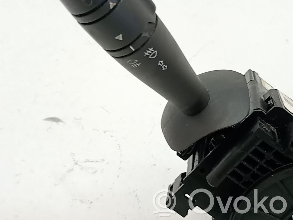 Renault Laguna II Boutons / interrupteurs volant 