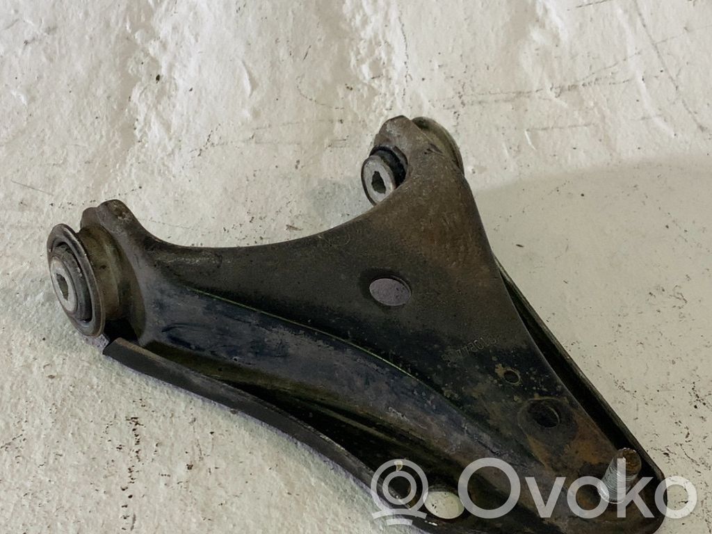 Renault Twingo I Brazo de suspensión/horquilla inferior delantero 