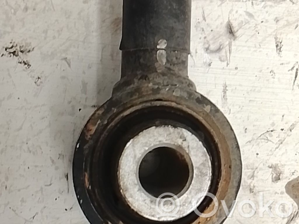 KIA Sportage Support de jambe de force supérieur avant