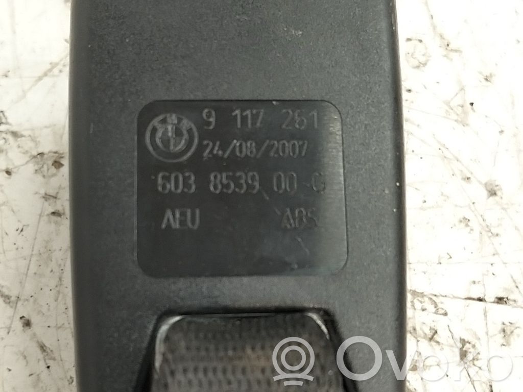 BMW 3 E92 E93 Klamra środkowego pasa bezpieczeństwa fotela tylnego