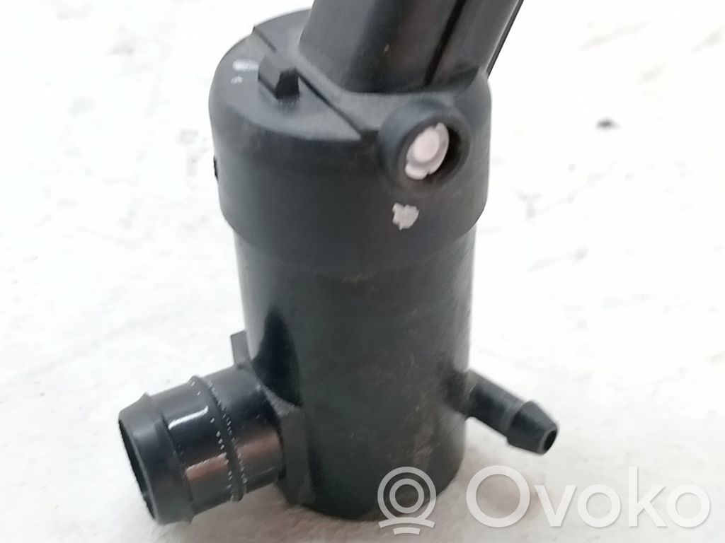KIA EV6 Pompe de lave-glace de pare-brise 
